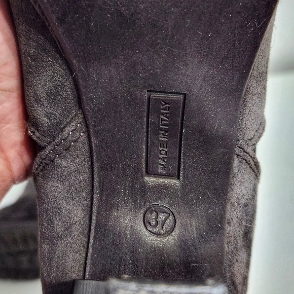 BROWNS Suade High Heels Ankle Boots - Picture 9 of 11